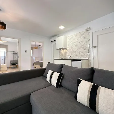 Santa Lucia 2 Bedrooms *
